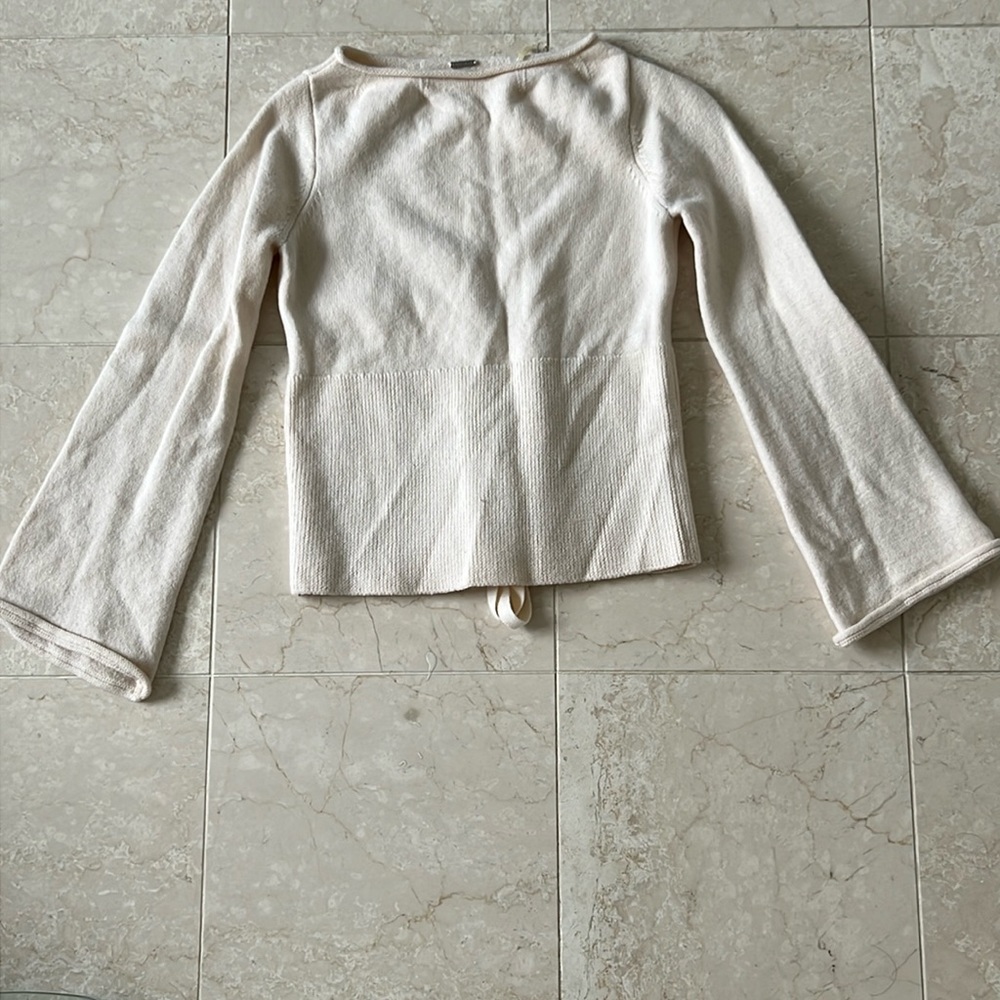 Elie Tahari Sweater- CREAM